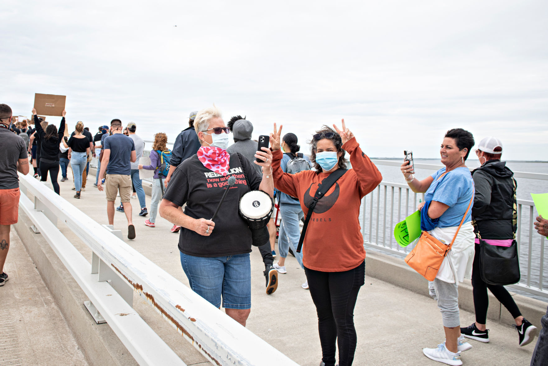 060320_nws_ocprotest